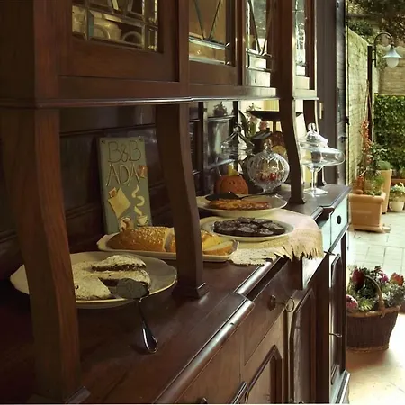 Ada 住宿加早餐酒店 费拉拉